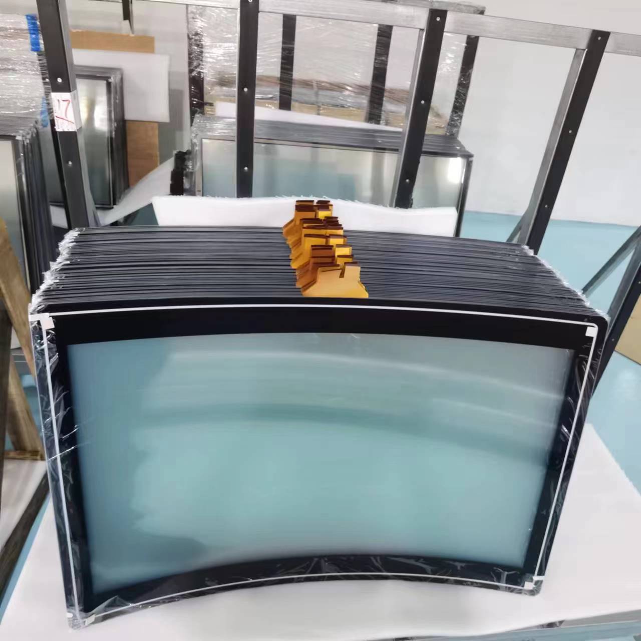 Curved touchscreens enhance the touch experience of game consoles